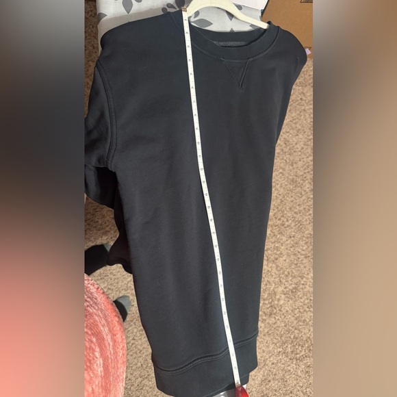 lululemon Black Sweatshirt - Picture 9 of 10